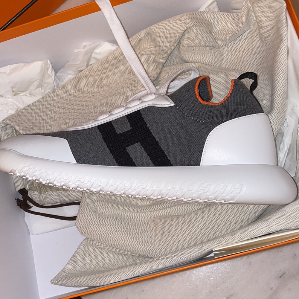 Brand new Men’s Hermes crew calfskin knot sneaker -SOLD OUT